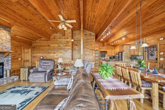 131 Talona Lake Terrace, Ellijay, GA 30536