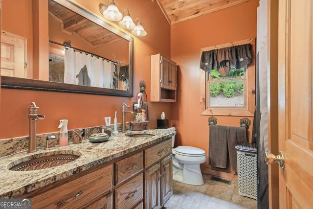 131 Talona Lake Terrace, Ellijay, GA 30536