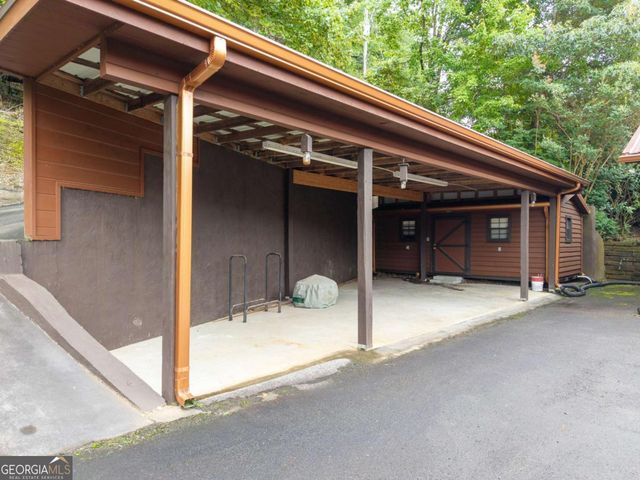 131 Talona Lake Terrace, Ellijay, GA 30536