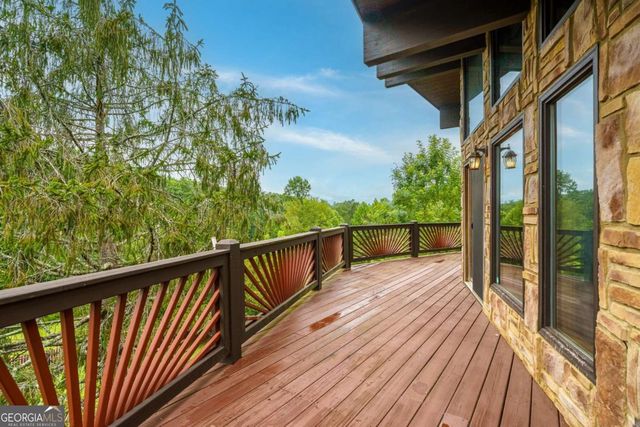 131 Talona Lake Terrace, Ellijay, GA 30536