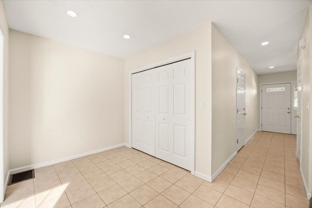 7 Maud Palmer Dr, Wareham, MA 02571