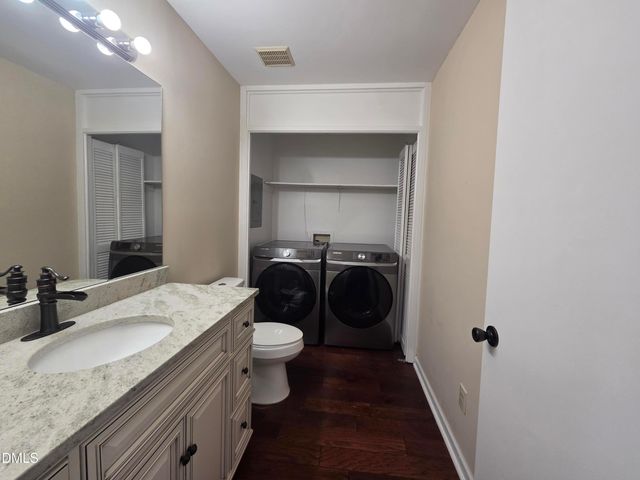 2716 Rue Sans Famille, Raleigh, NC 27607