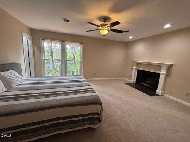 2716 Rue Sans Famille, Raleigh, NC 27607