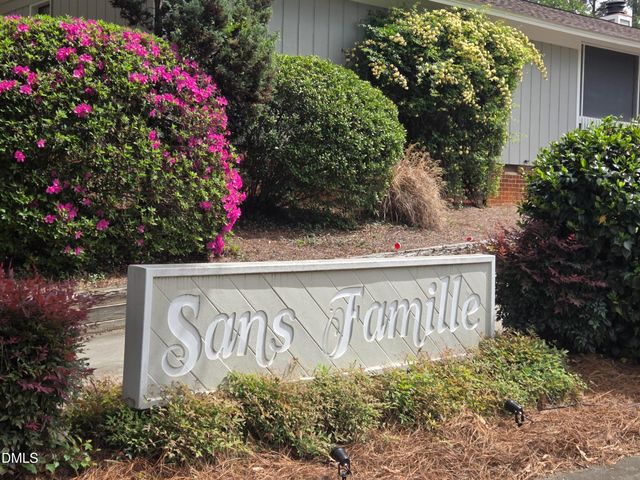 2716 Rue Sans Famille, Raleigh, NC 27607