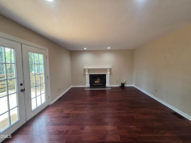 2716 Rue Sans Famille, Raleigh, NC 27607