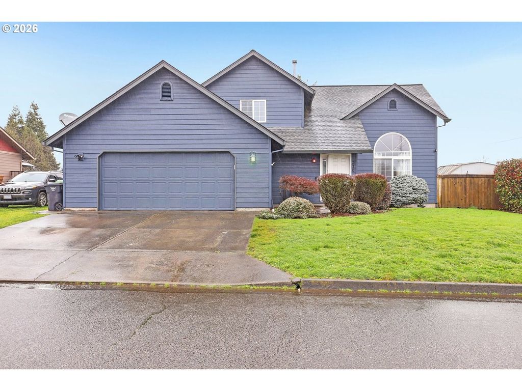 310 PACIFIC St, Columbia City, OR 97018