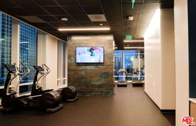 877 Francisco Street 1115, Los Angeles, CA 90017