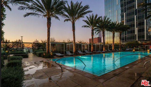 877 Francisco Street 1115, Los Angeles, CA 90017