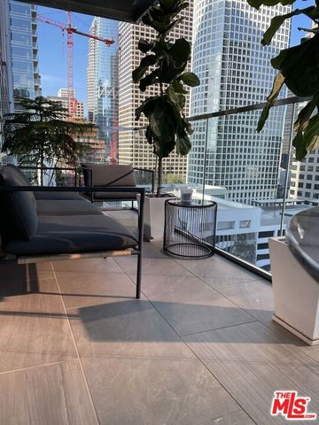 877 Francisco Street 1115, Los Angeles, CA 90017