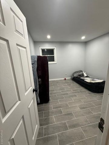 20 Stratler Drive, Shirley, NY 11967