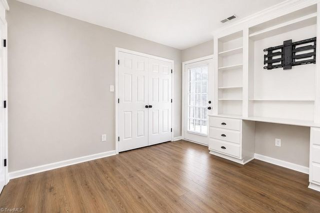 3940 Westridge Meadow Circle, Clemmons, NC 27012