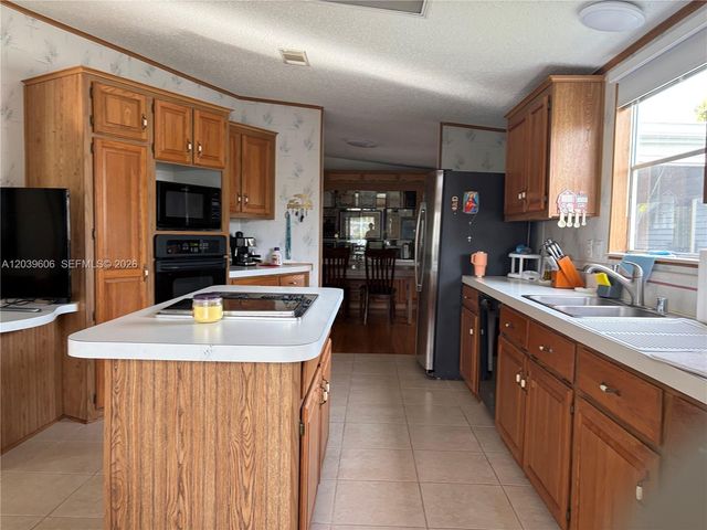35303 SW 180th Ave 321-322, Homestead, FL 33034