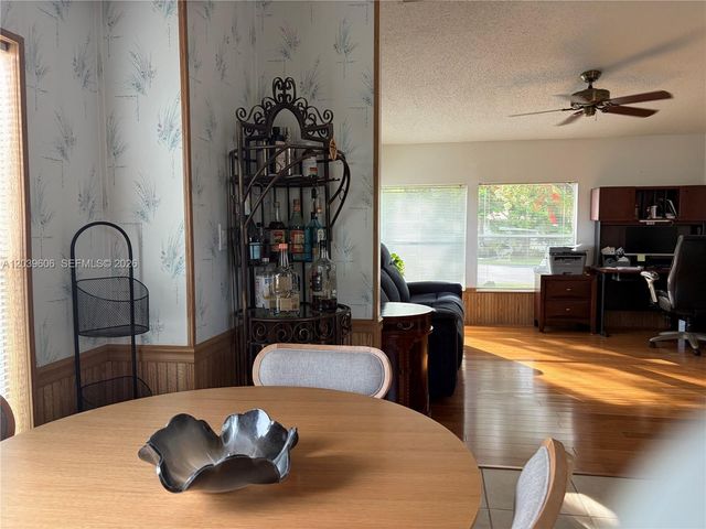 35303 SW 180th Ave 321-322, Homestead, FL 33034