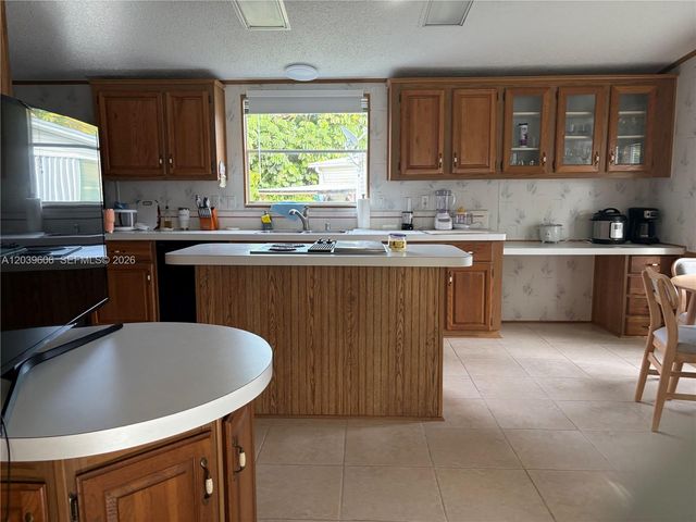 35303 SW 180th Ave 321-322, Homestead, FL 33034