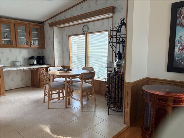 35303 SW 180th Ave 321-322, Homestead, FL 33034
