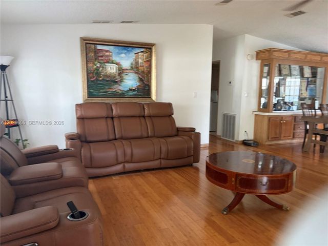 35303 SW 180th Ave 321-322, Homestead, FL 33034