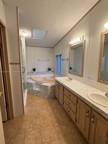 35303 SW 180th Ave 321-322, Homestead, FL 33034