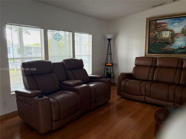 35303 SW 180th Ave 321-322, Homestead, FL 33034