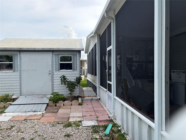 35303 SW 180th Ave 321-322, Homestead, FL 33034