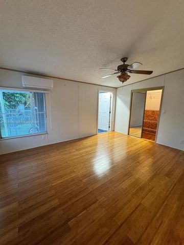 35303 SW 180th Ave 321-322, Homestead, FL 33034