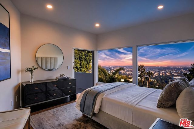 9270 Kinglet Drive, West Hollywood, CA 90069