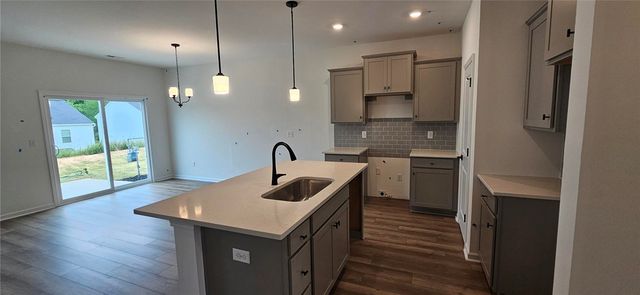 423 Belgrove Way, Easley, SC 29640