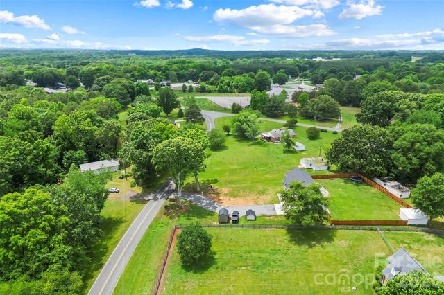 3511 Randleman Road, Iron Station, NC 28080