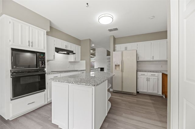 6205 Bellaire Drive S, Fort Worth, TX 76132