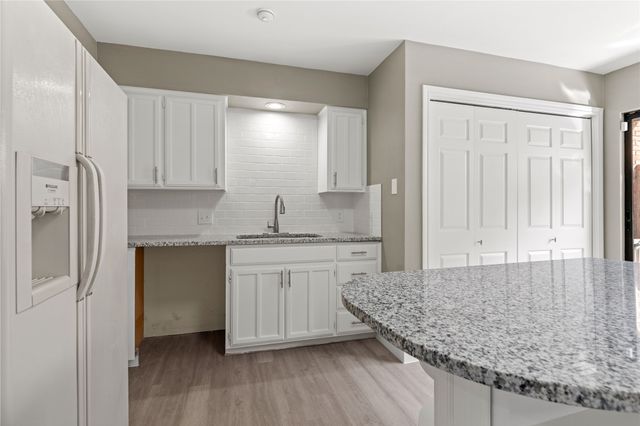 6205 Bellaire Drive S, Fort Worth, TX 76132