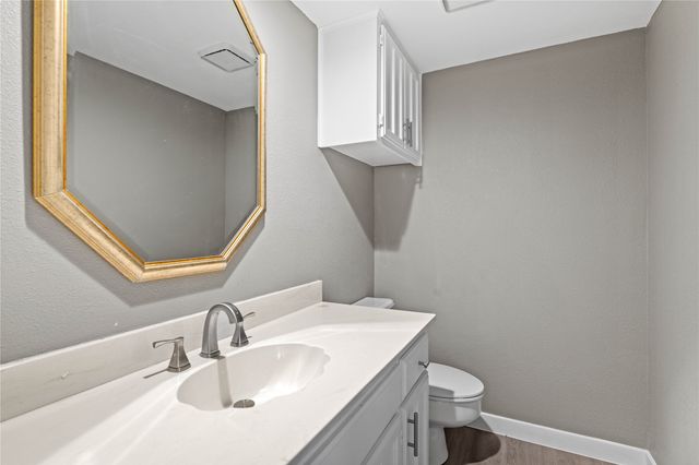 6205 Bellaire Drive S, Fort Worth, TX 76132