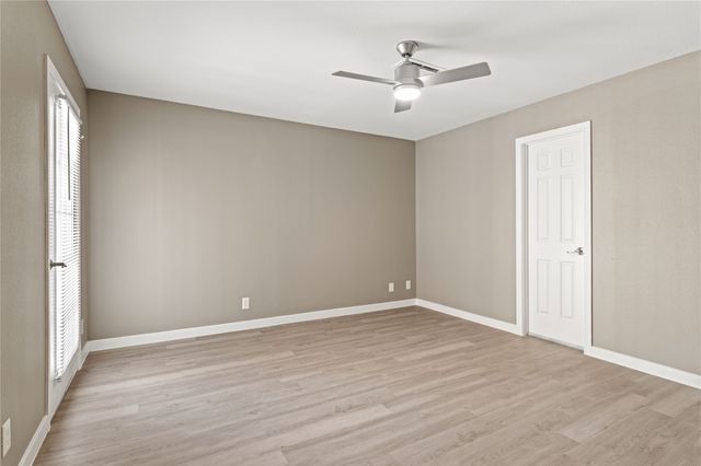 6205 Bellaire Drive S, Fort Worth, TX 76132