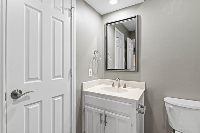 6205 Bellaire Drive S, Fort Worth, TX 76132