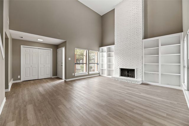 6205 Bellaire Drive S, Fort Worth, TX 76132