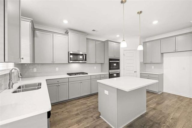 2056 Winged Elm Way, Lawrenceville, GA 30045