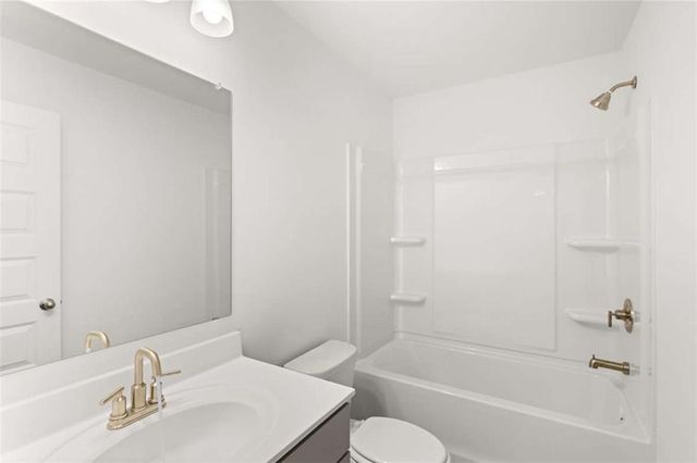 2056 Winged Elm Way, Lawrenceville, GA 30045