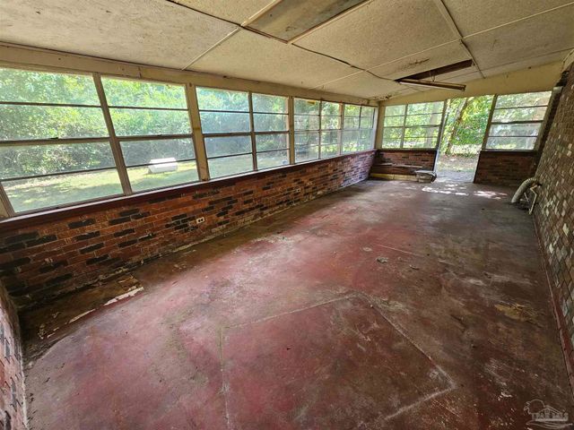 7125 Pennington Dr, Pensacola, FL 32526