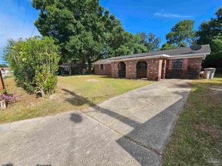 7125 Pennington Dr, Pensacola, FL 32526