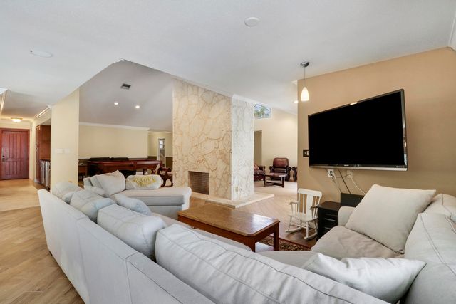 6514 Timber Lane, Boca Raton, FL 33433