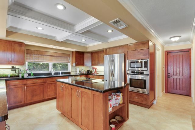 6514 Timber Lane, Boca Raton, FL 33433