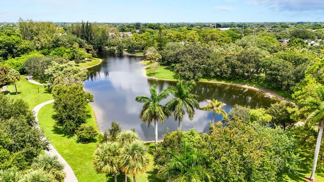 6514 Timber Lane, Boca Raton, FL 33433