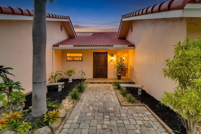 6514 Timber Lane, Boca Raton, FL 33433