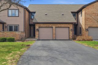 1729 Pebble Beach Court, Hoffman Estates, IL 60169
