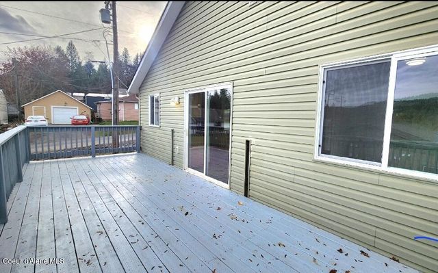 340 S 3rd, St. Maries, ID 83861