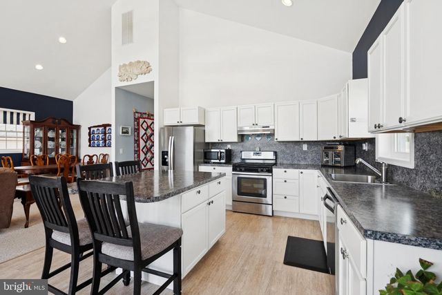 707 S GREEN ST, Tuckerton, NJ 08087