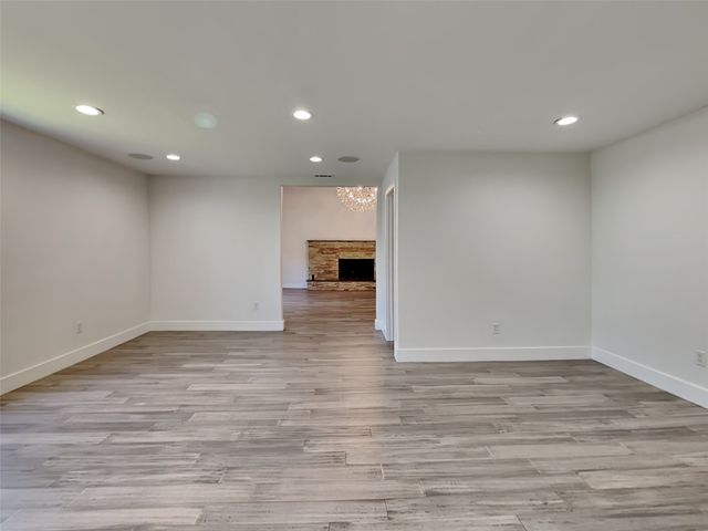 6915 Forest Glade Circle, Dallas, TX 75230