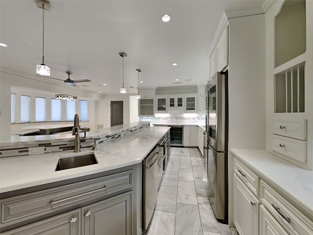 6915 Forest Glade Circle, Dallas, TX 75230