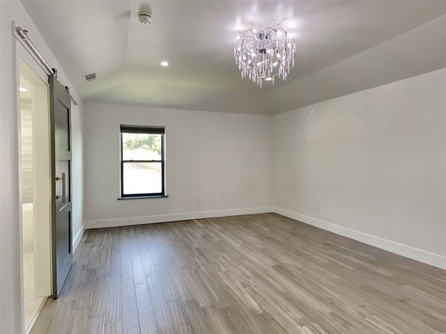 6915 Forest Glade Circle, Dallas, TX 75230