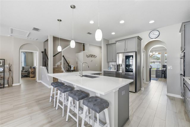 1114 FOUNTAIN COIN LOOP, Orlando, FL 32828