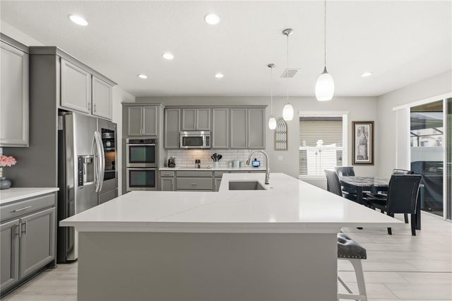 1114 FOUNTAIN COIN LOOP, Orlando, FL 32828