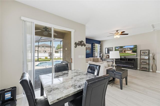 1114 FOUNTAIN COIN LOOP, Orlando, FL 32828